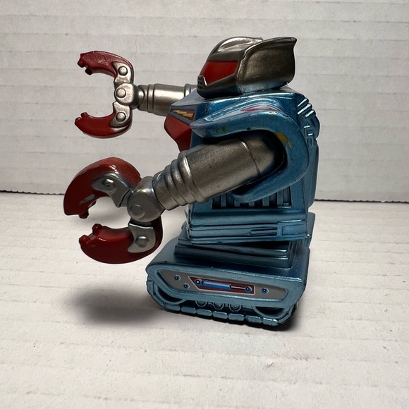 Disney Pixar Toy Story 3 Sparks The Robot Figure - Picture 2 of 8